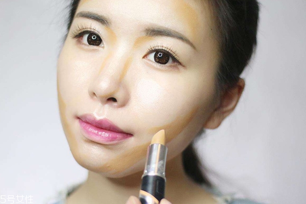 修容粉怎么用 初学者学化妆教程,修容粉怎么用瘦脸