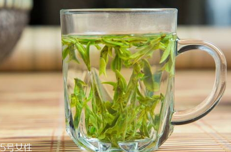 龙井茶的特点和特征,龙井茶的特点及简介
