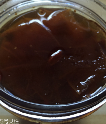 冰糖雪梨膏怎么样才粘稠,冰糖雪梨和雪梨膏哪种好