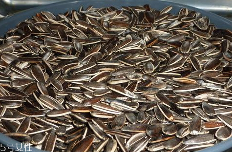 微波炉烤瓜子怎么烤,微波炉烤瓜子多长时间