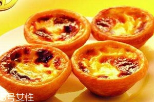 老式微波炉做蛋挞锡纸要拿掉吗,用微波炉烤蛋挞锡纸要拿出来?