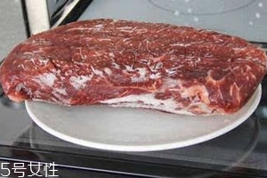 格兰仕微波炉如何解冻肉类,格兰仕微波炉解冻肉的操作步骤