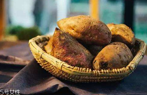 微波炉烤红薯的做法步骤,微波炉烤红薯的做法 烤箱多长时间