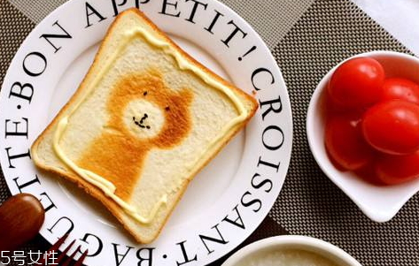 烤箱烤土司的做法,用烤箱做土司的方法 烤箱烤土司的做法,用烤箱做土司的方法