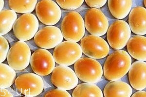 烤箱烤鸡蛋温度,烤箱烤熟鸡蛋温度和时间