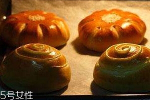 烤面包需要多少时间,用烤箱烤面包的制作方法