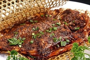 烤箱烤鱼的温度和时间,烤箱烤鱼要多长时间