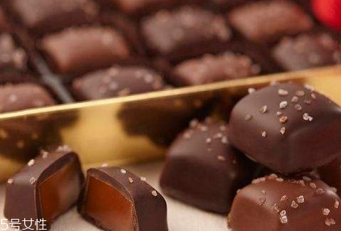 法芙娜巧克力好吃吗,法芙娜巧克力怎么样