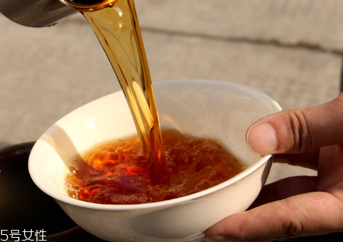 糯米酒哪些人不能吃,什么人不能喝糯米酒 糯米酒哪些人不能吃,什么人不能喝糯米酒