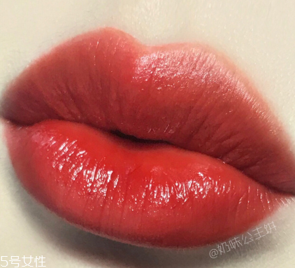 漱口水什么时候用(漱口水什么时候用最好)