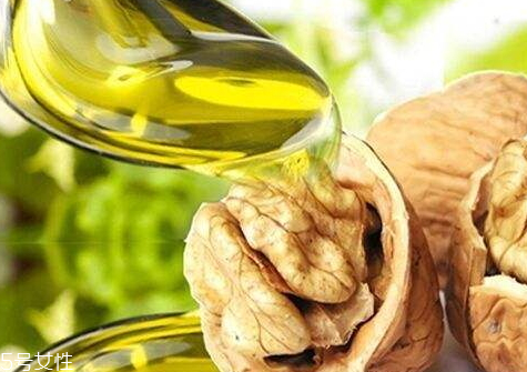 核桃油适合什么人吃,核桃油吃法 适合的人群