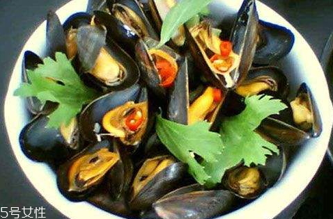 淡菜排骨汤的功效,排骨淡菜的功效和作用