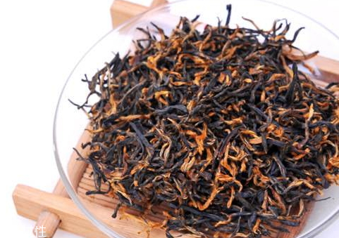 金骏眉泡开后什么形状,金骏眉用多少度的水泡合适