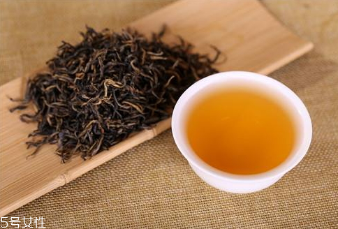 大红袍一次放多少克,大红袍每次放多少克 大红袍一次放多少克,大红袍每次放多少克