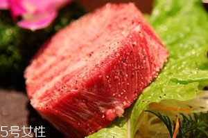 神户牛肉多少钱一斤,日本神户牛肉多少钱一斤