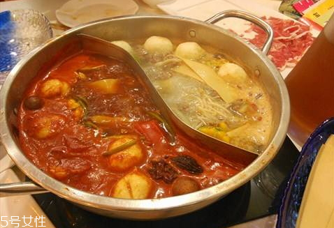 涮羊肉火锅底料怎么配,重庆火锅底料绝密配方