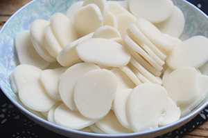 年糕怎么炖好吃,年糕的各种吃法