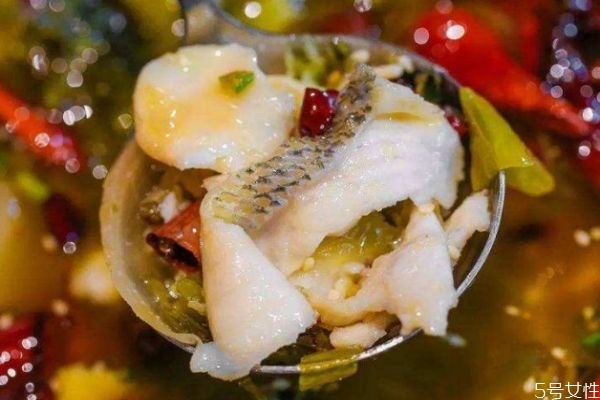 酸菜鱼怎么做好吃视频,怎样制作酸菜鱼才好吃