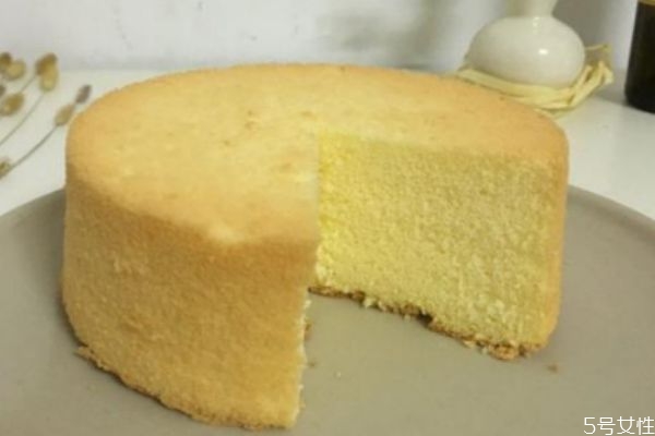 戚风蛋糕怎样做,做戚风蛋糕的方法和步骤