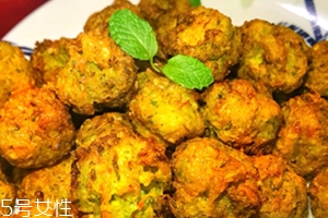 青萝卜可以做丸子吗,怎样做青萝卜丸子窍门