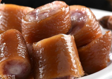 猪尾巴怎么做好吃?,猪尾巴怎么做好吃 红烧 家常