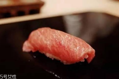 金枪鱼的营养价值及功效,金枪鱼的营养成分 金枪鱼的营养价值及功效,金枪鱼的营养成分