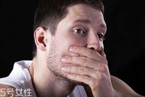 口臭不能吃的食物,口臭不能吃什么东西