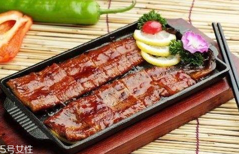 买回来的鳗鱼干要怎么处理,新鲜鳗鱼怎么处理 买回来的鳗鱼干要怎么处理,新鲜鳗鱼怎么处理