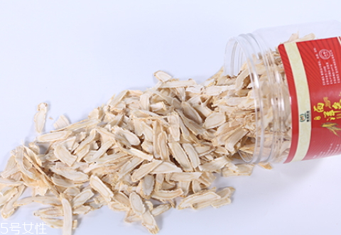 请问西洋参片泡水喝有什么功效,西洋参片泡水喝有什么好处?