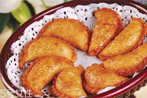 油炸角怎么做,炸油角的做法大全家常 油炸角怎么做,炸油角的做法大全家常