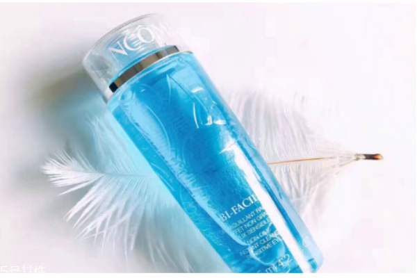 兰蔻眼唇卸妆液使用方法,兰蔻眼唇卸妆液的用法 兰蔻眼唇卸妆液使用方法,兰蔻眼唇卸妆液的用法