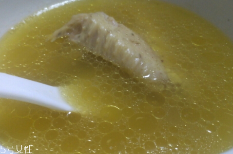 土鸡炖啥好吃,土鸡适合炖汤吗