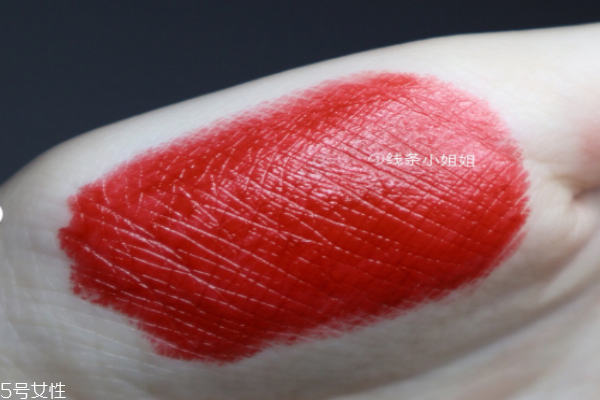 tf16号口红试色真人,TF16号口红试色