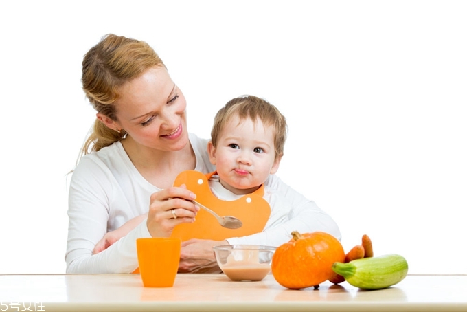 如何判断宝宝缺锌还是脾胃不好,如何判断宝宝缺锌