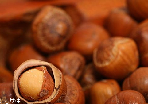 榛子坚果怎么炒,榛子怎么炒熟