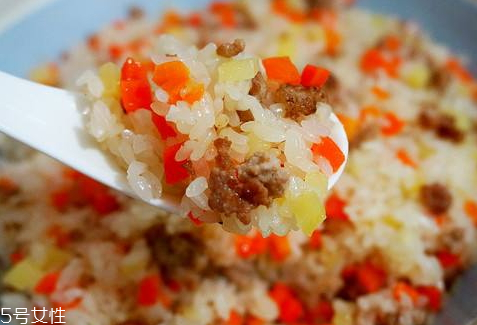 米饭怎么蒸才好吃,如何蒸糯米饭