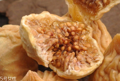 无花果有虫子能吃吗,无花果树虫子能吃吗