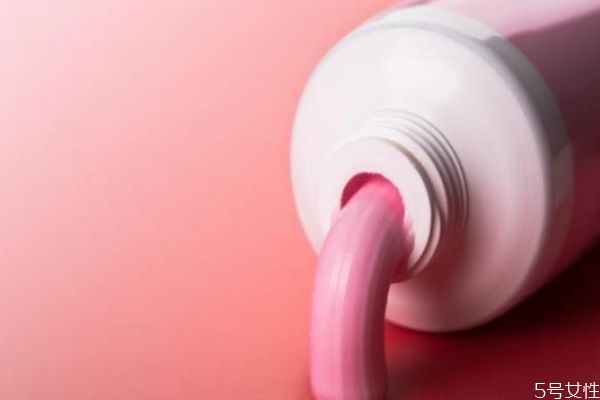 揭示牙膏的4个真相(为什么牙膏)