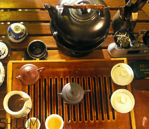 雨前龙井好还是明前龙井好,雨前龙井和雨后龙井哪个好