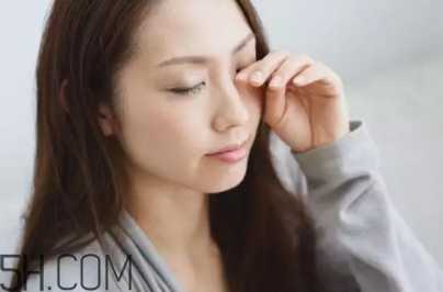 干眼症是因为肝不好造成的吗?,干眼症和肝有关系吗