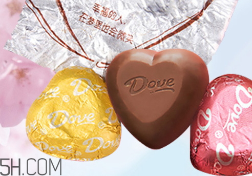 德芙巧克力广告周冬雨和刘奕君,德芙巧克力广告代言人 德芙巧克力广告周冬雨和刘奕君,德芙巧克力广告代言人