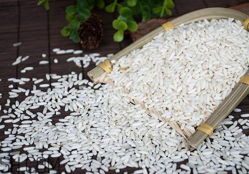 冬天吃糯米的好处,冬天吃糯米饭的好处 冬天吃糯米的好处,冬天吃糯米饭的好处