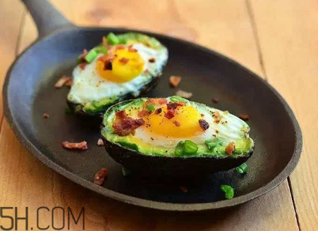 虾和牛油果能一起吃吗,牛油果和虾仁能一起吃吗 虾和牛油果能一起吃吗,牛油果和虾仁能一起吃吗