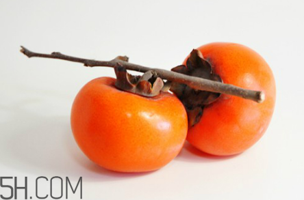 橙子和柿子能一起吃吗?,橙子和柿子是否可以一起吃