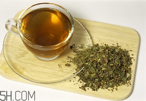 蒲公英茶可以放白糖吗,蒲公英茶可以放冰糖吗?