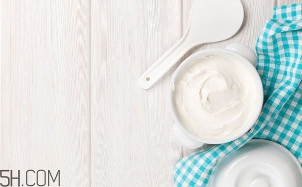 牛油果和酸奶能一起吃吗?,牛油果跟牛奶可以一起吃吗