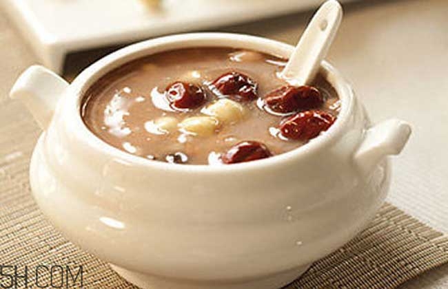 丰胸喝什么汤,女人喝什么汤丰胸效果好