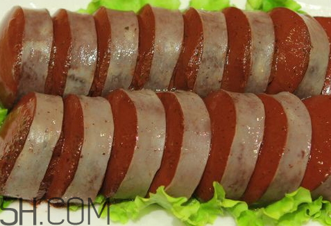 血肠怎么切才能不碎,血肠怎么切不碎窍门