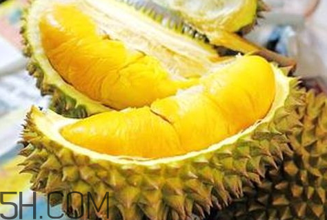 一瓣榴莲的热量相当于,一小块榴莲的热量是多少 一瓣榴莲的热量相当于,一小块榴莲的热量是多少