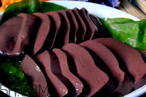 羊血变绿色是怎么回事,羊血加热以后变成绿色是怎么回事